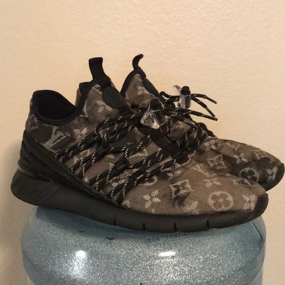 Louis vuitton runners
